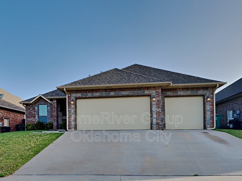 12821 NW 5th St, Yukon, OK 73099 House Rental in Yukon, OK