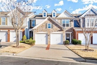 Building Photo - 120 Finchley Dr