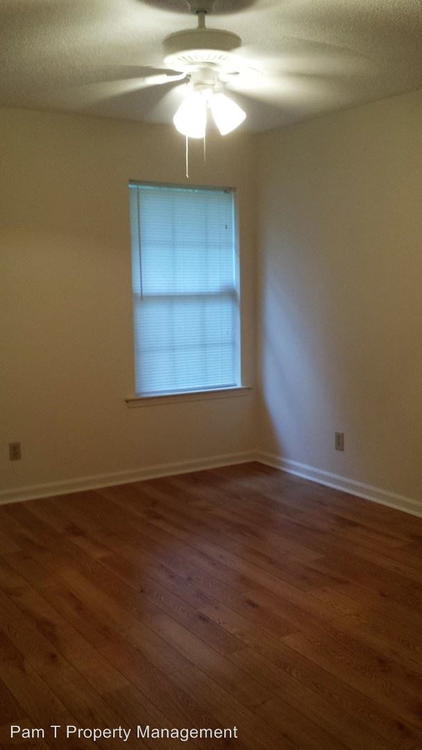 Foto del edificio - 3 br, 2 bath House - 22 Brandle Lane