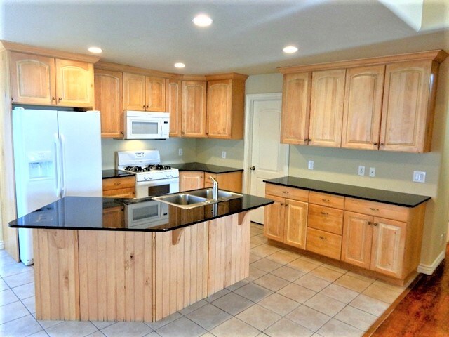 Building Photo - 5382 W Callander Dr