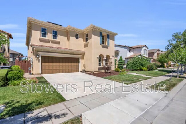 Building Photo - 521 N Miraloma Ct