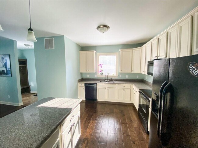 Foto del edificio - 522 Jefferson Ave