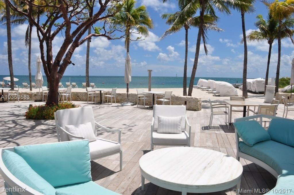 Foto principal - 7811 Fisher Island Dr
