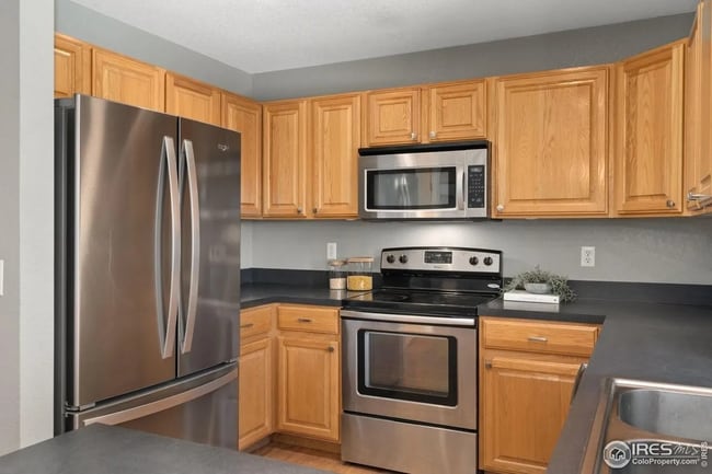 Building Photo - 4015 Sunstone Way