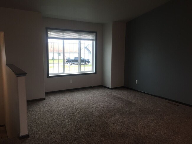 Foto del edificio - 3710 10th St S