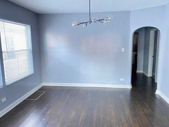 Foto del edificio - 10150 S Wentworth Ave