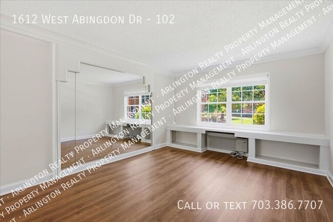 Building Photo - 1612 W Abingdon Dr
