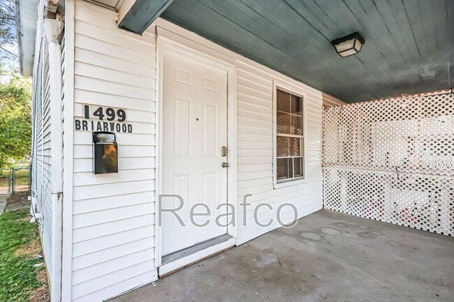 Building Photo - 1499 Briarwood Ave