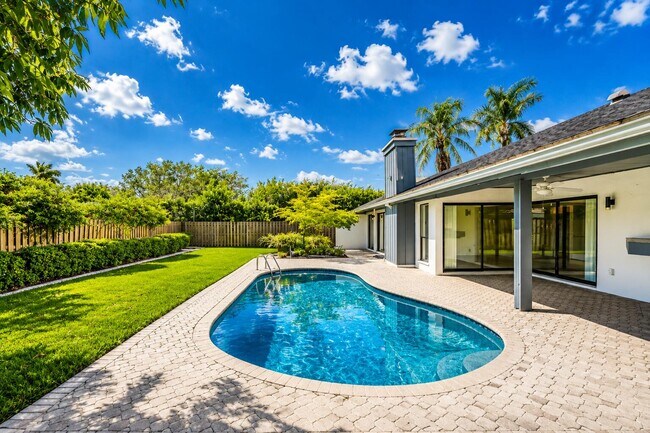 Foto del edificio - 3048 NW 27th Terrace