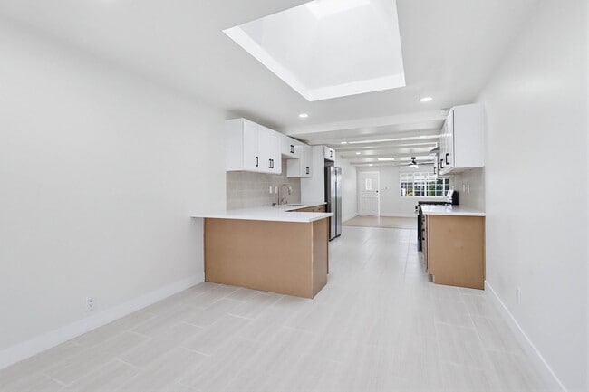 Foto del edificio - 338 Patricia Ln