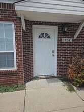 Building Photo - 1857 Winfield Park Dr