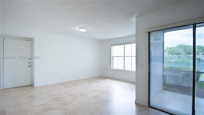 Foto del edificio - 15077 SW 103rd Terrace