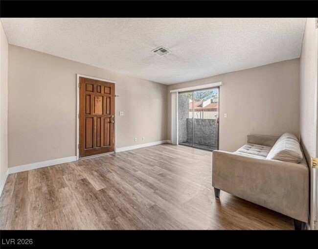 Foto del edificio - 5264 Child Ct