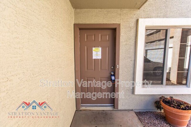 Foto del edificio - 1576 E Jasper Ct