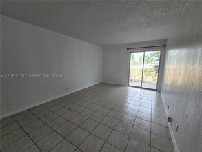 Building Photo - 4550 NW 9th St