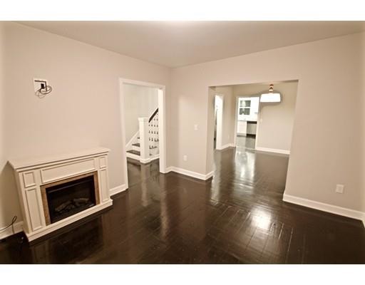 Building Photo - 433 Cabot St