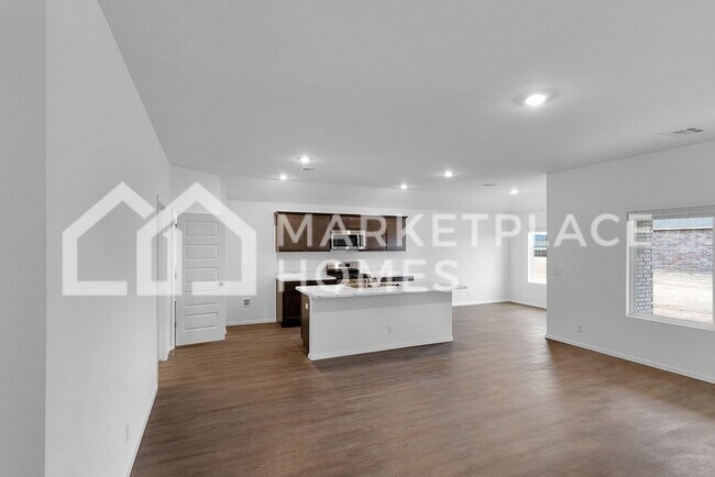 Foto del edificio - 29306 E 80th St S