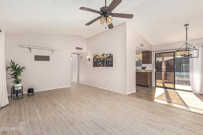 Building Photo - 20014 N Conquistador Dr