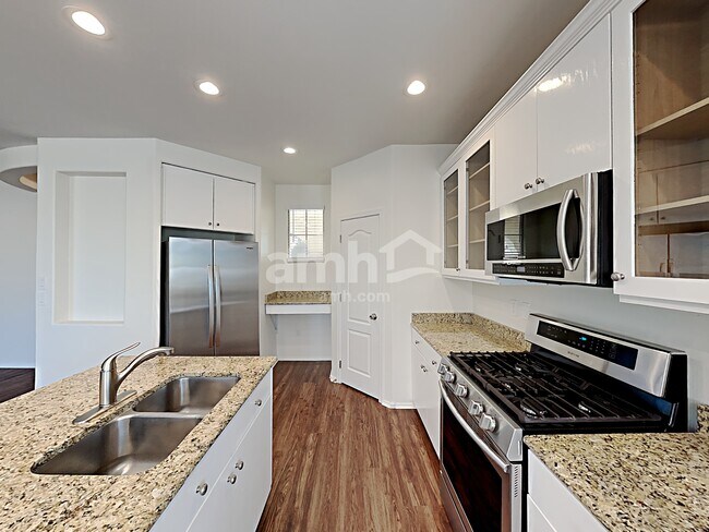 Foto del edificio - 12659 N Maize Dr