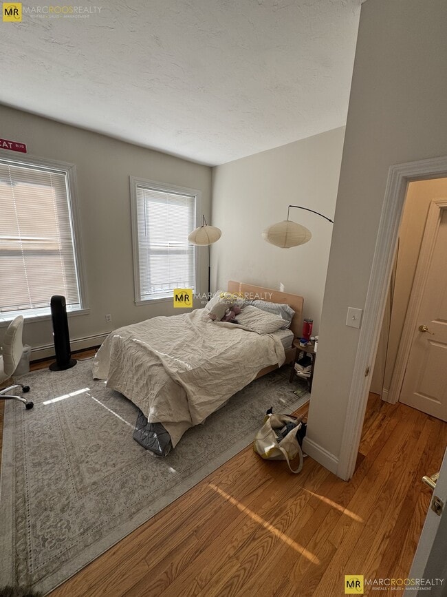 Building Photo - 668 Tremont St