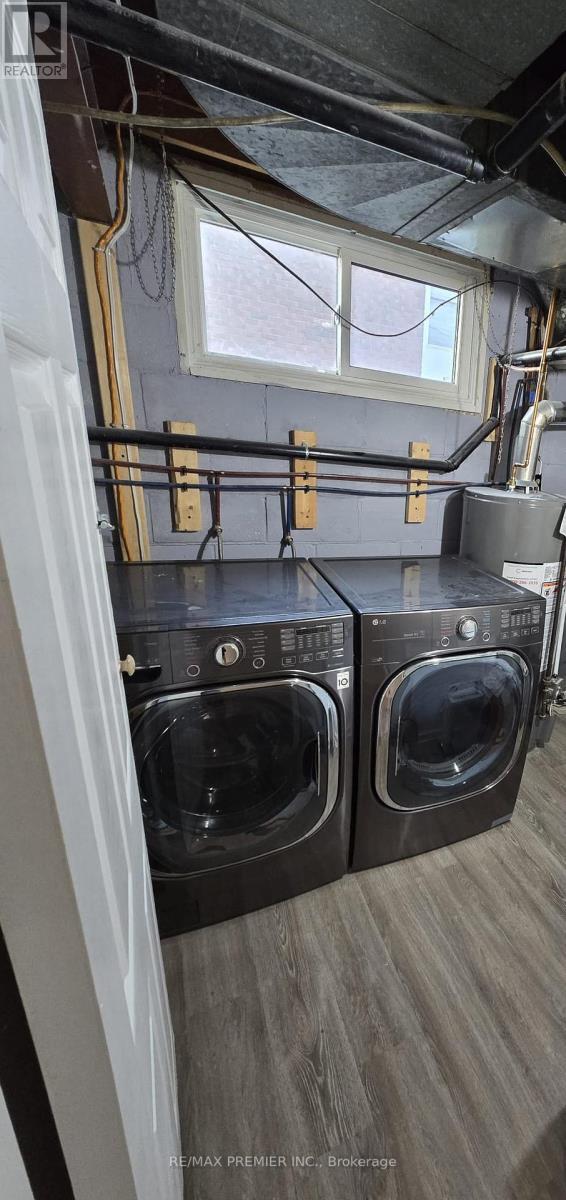 Photo du bâtiment - 12 Milton Rd