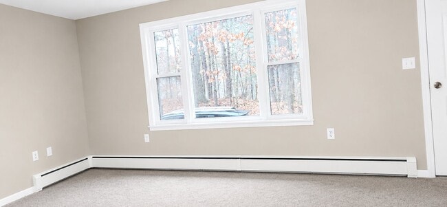Building Photo - 67A Speare Rd