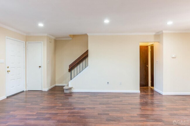 Foto del edificio - 1402 Merrywood Dr