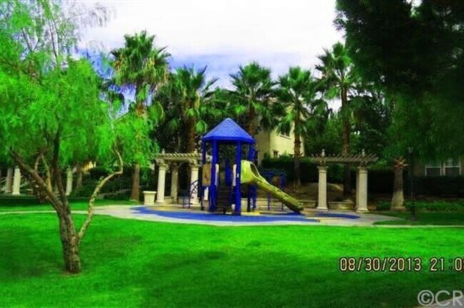 Foto del edificio - Beautiful 3 Bedroom Condo in Rancho!