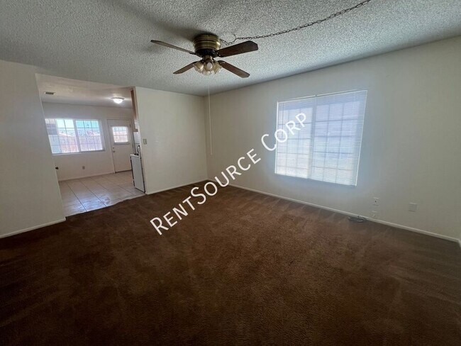 Foto del edificio - 28188 Apache Ave