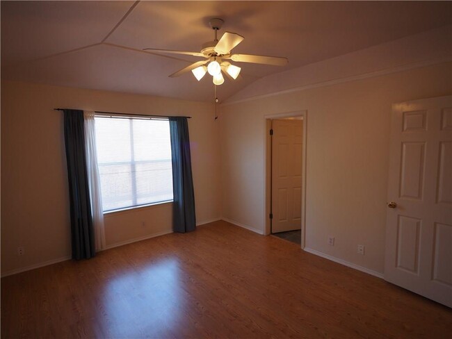 Foto del edificio - 9602 Dalewood Dr