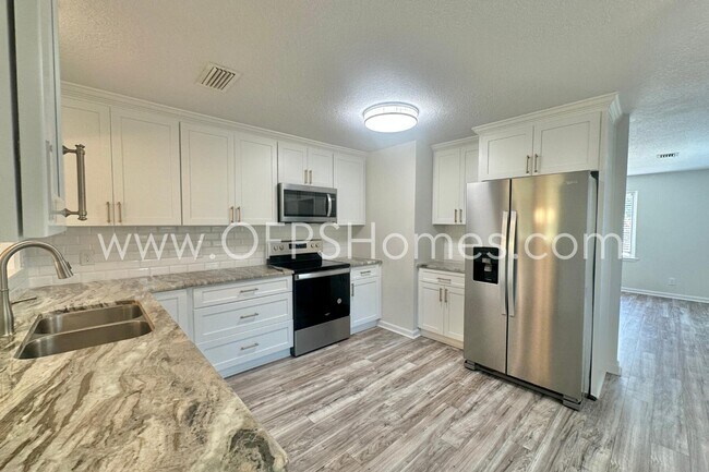 Foto del edificio - 326 Washington Ave