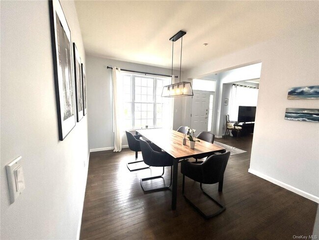 Foto del edificio - 113 Eden Ct