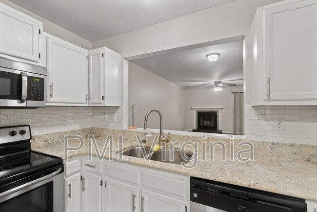 Building Photo - 3474 Smokey Chamber Dr