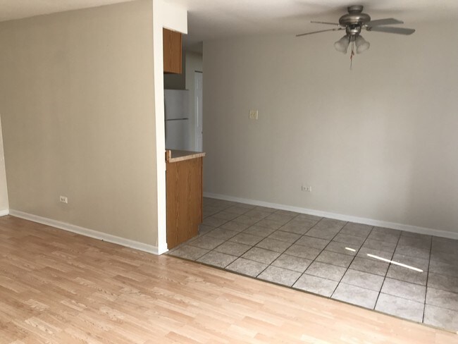 Foto del edificio - 10769 S Pulaski Rd