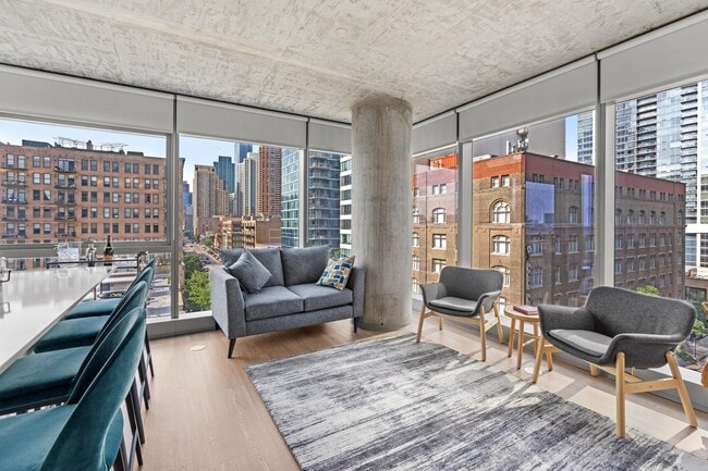 Building Photo - 1395 S Wabash Ave