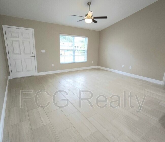 Foto del edificio - 3790 SW 137th Pl