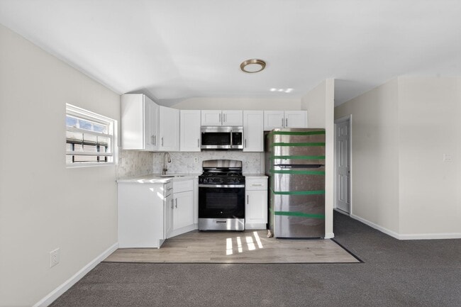 Building Photo - 147-20 226th St