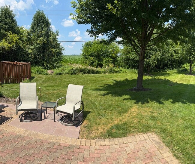 Foto del edificio - 25408 Cove Ct