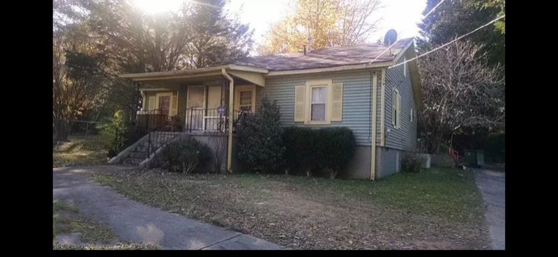 Primary Photo - 821 N 9th St