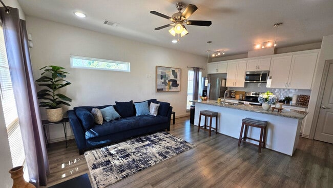 Building Photo - 2704 Sam Wilson St