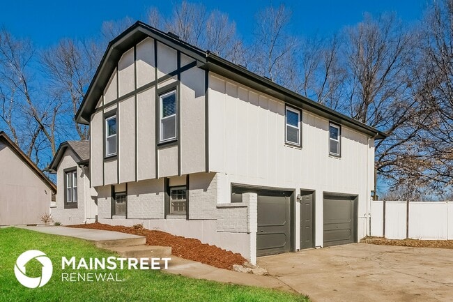 Building Photo - 17608 E 25 St S