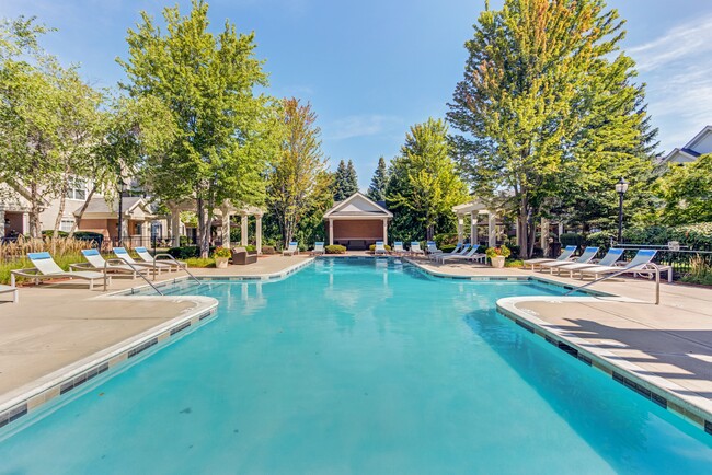 Building Photo - The Apartments at Kirkland Crossing