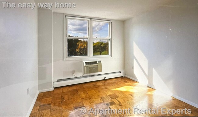 Building Photo - 205-225 Walden St Unit FL