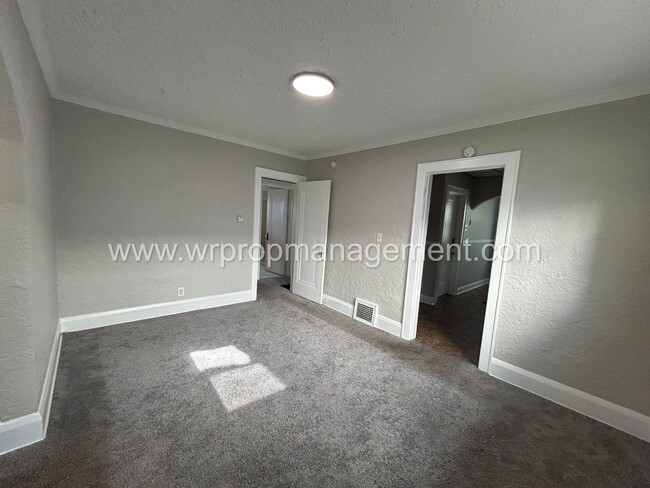 Foto del edificio - 2415 Georgetown Ave