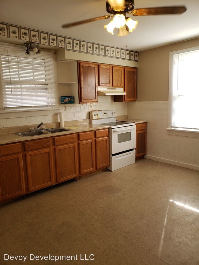 Foto del edificio - 2 br, 1.5 bath House - 10020 Stimson Dr.