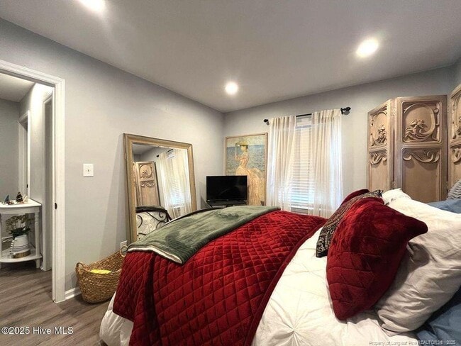 Building Photo - 105 Scuppernong Ct