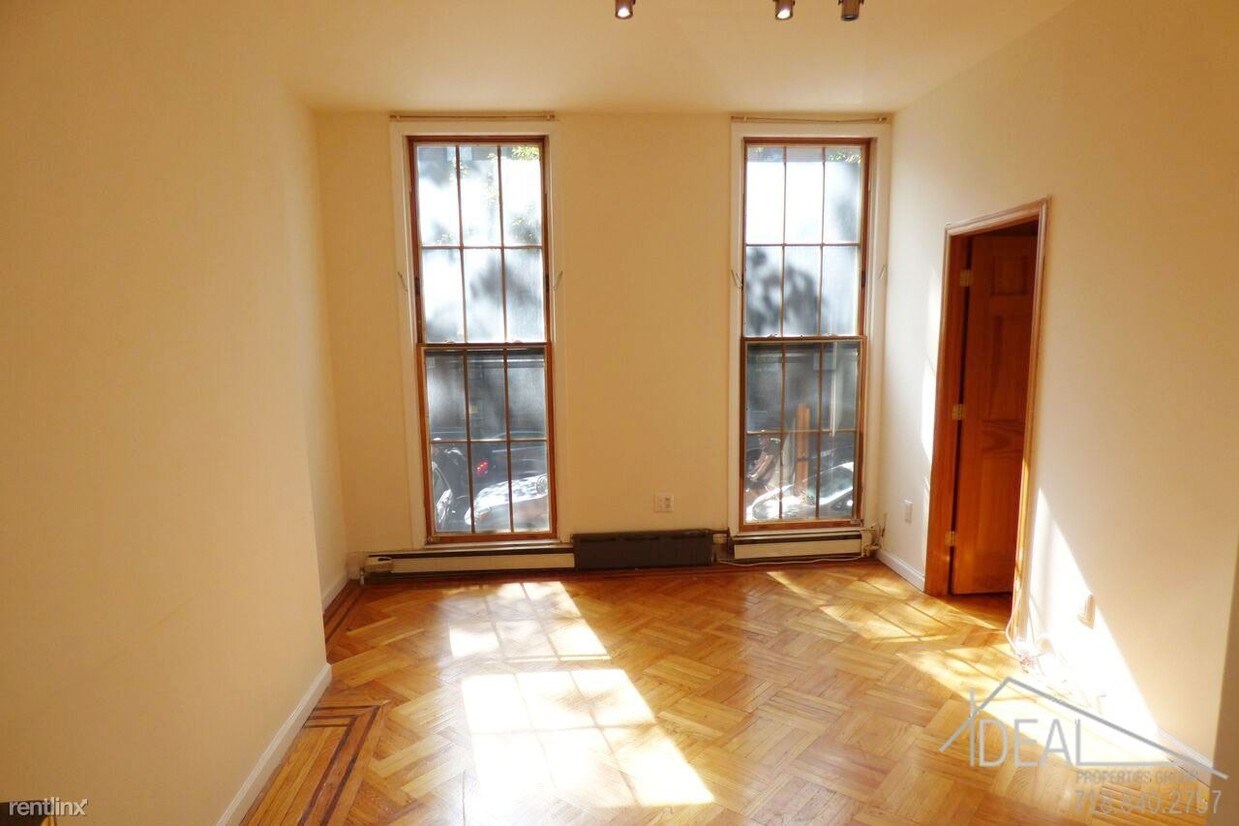 Foto principal - 193 Clinton St