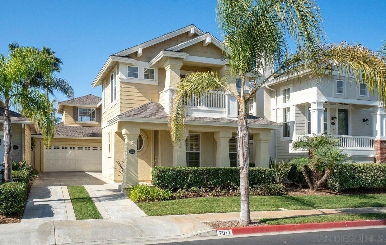 Foto principal - 7071 Whitewater St