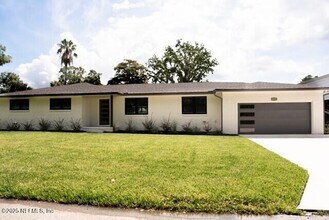 Building Photo - 3165 Creighton Forest Dr