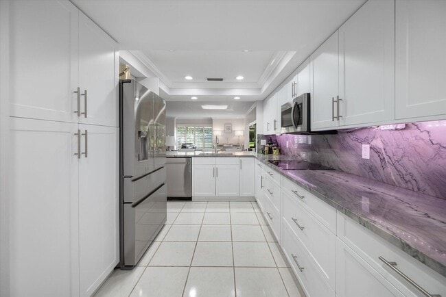 Building Photo - 13400 Polo Rd W